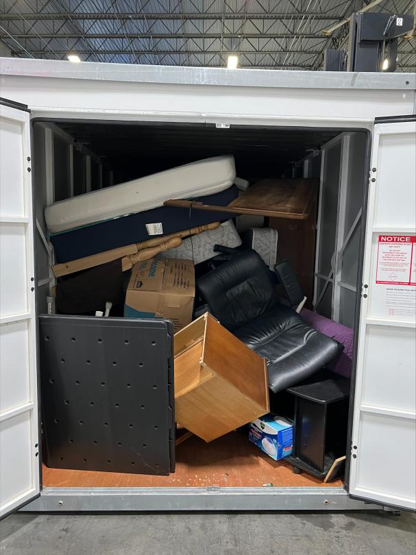 Storage Unit Auction in Tampa, FL at Red Rover Moving & Storage Tampa